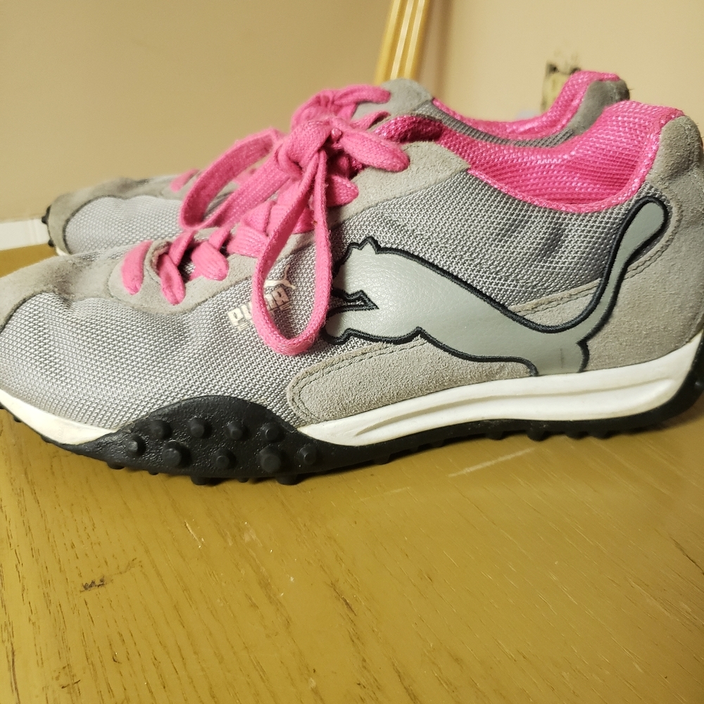 Womens puma shoes